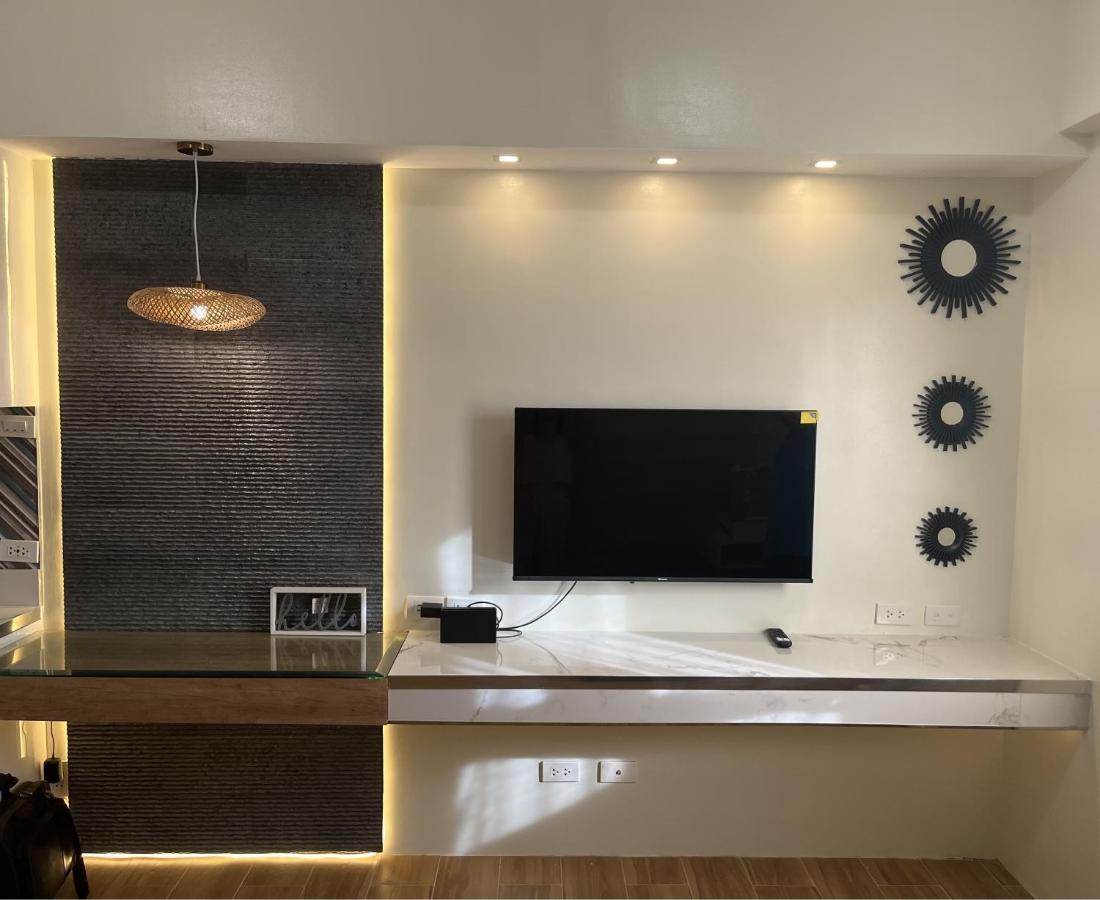 Aesthetic Functional Minimalist Space Sunvida Tower Sv1716 Cebu Exterior photo