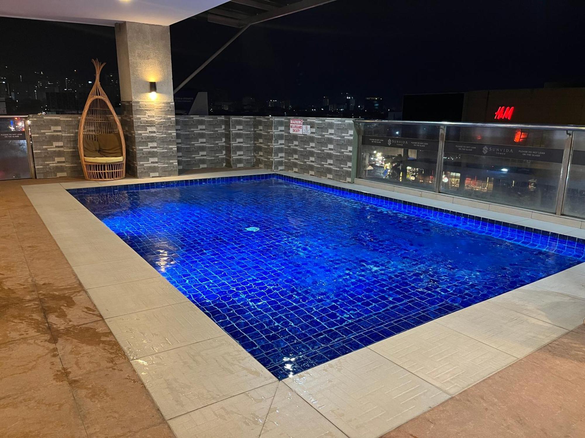 Aesthetic Functional Minimalist Space Sunvida Tower Sv1716 Cebu Exterior photo