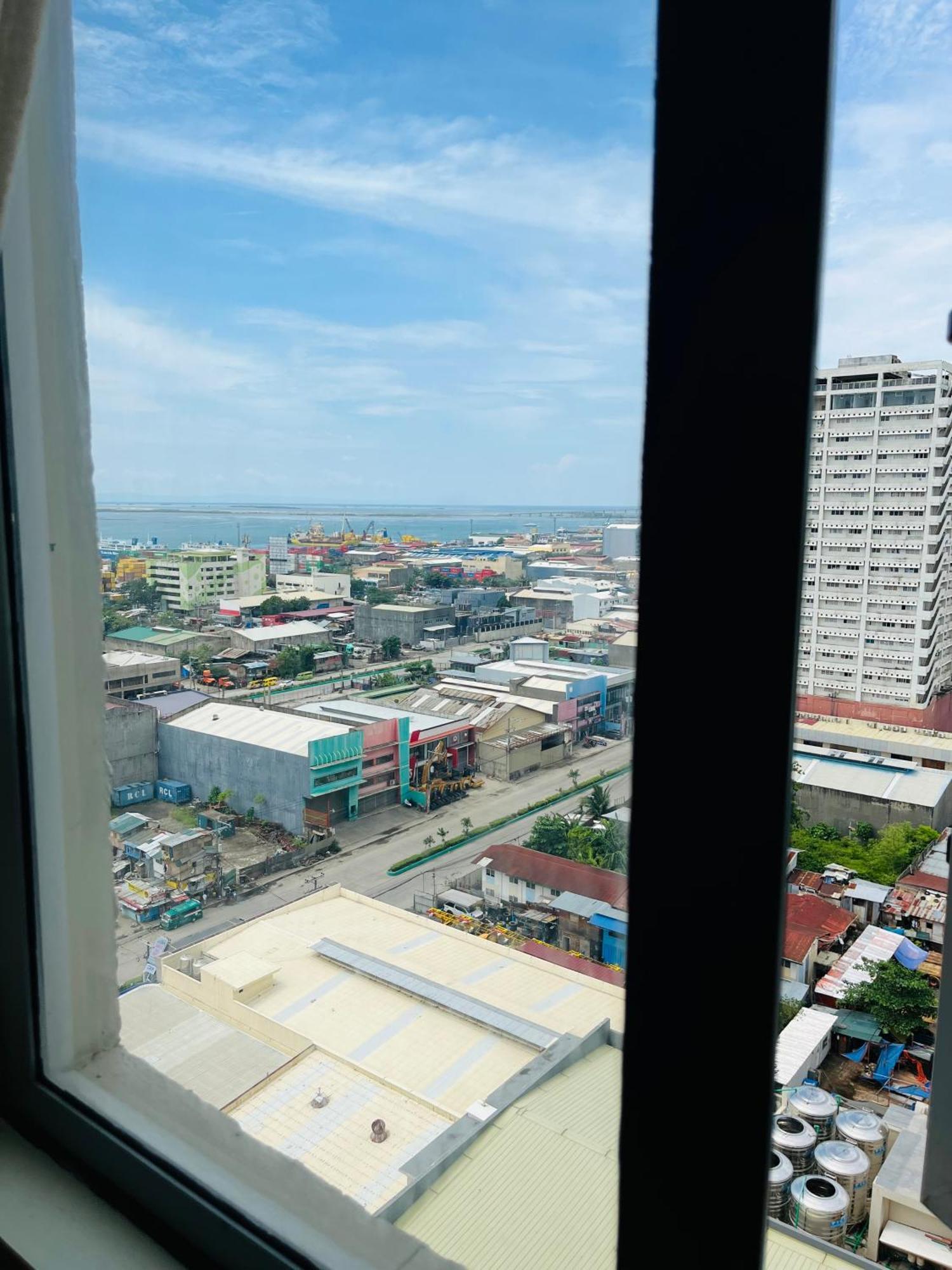 Aesthetic Functional Minimalist Space Sunvida Tower Sv1716 Cebu Exterior photo